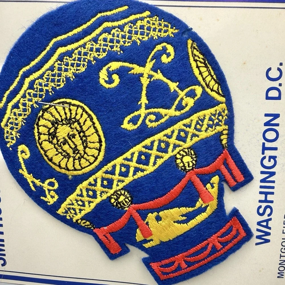Vintage Smithsonian Institute Hot Air Balloon Embroidered Patch 4.5